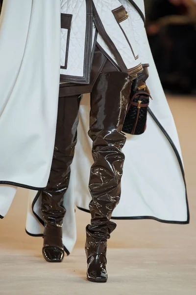 Look 36